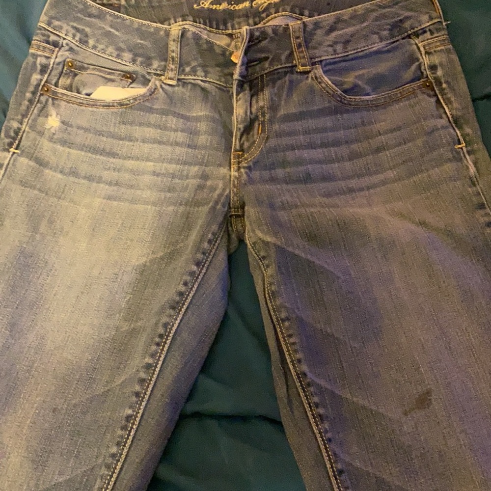 American Eagle size 8 stretch blue jeans - Picture 3 of 5